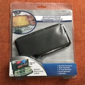 Aluminum wallet